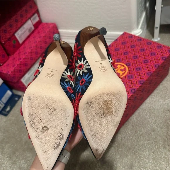 Tory Burch Navy Heels with Floral Embroidery - Picture 10 of 10